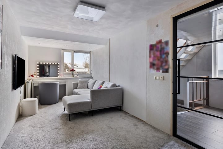 Foto 36 van Goudpiasterstraat 1