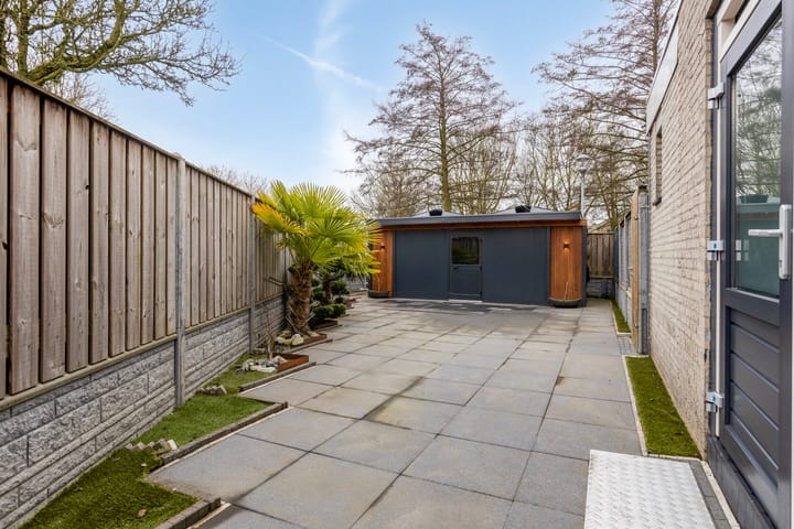 Foto 49 van Goudpiasterstraat 1