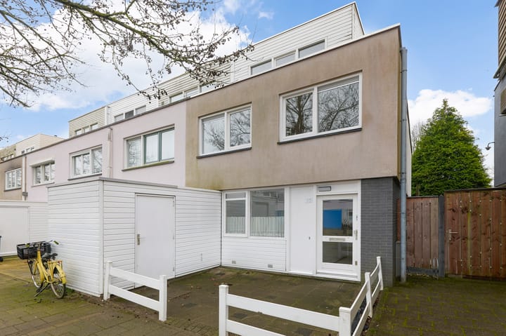 Foto 1 van Beloegastraat 22