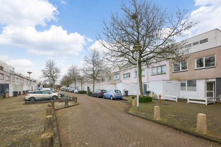 Foto 30 van Beloegastraat 22