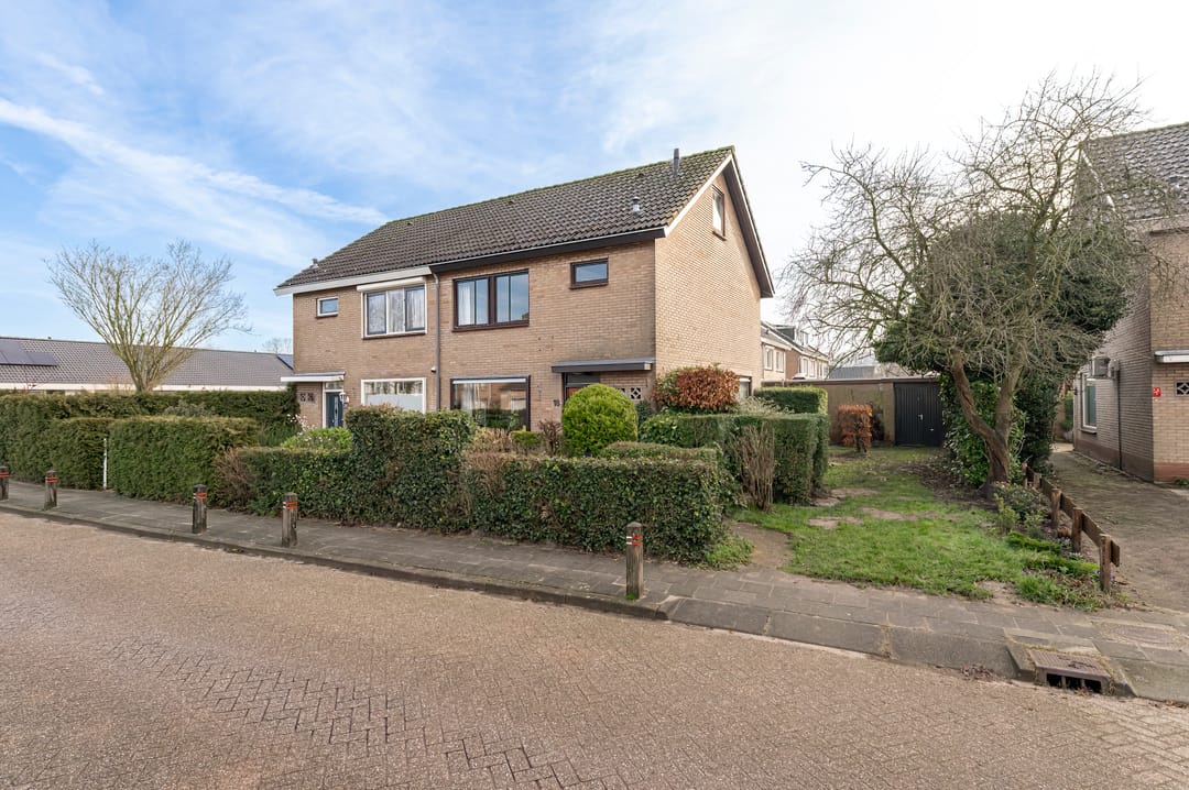 Foto 1 van Koningin Emmastraat 18