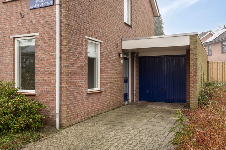 Foto 2 van Dokter Blumenkampstraat 21