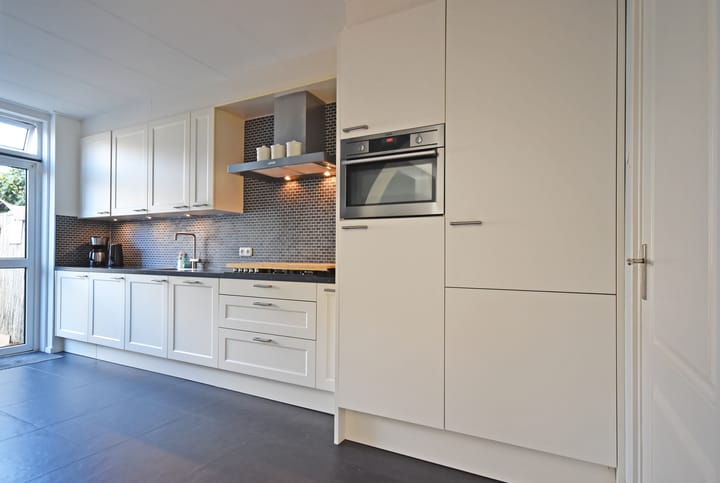 Foto 21 van Anthony Fokkerstraat 51