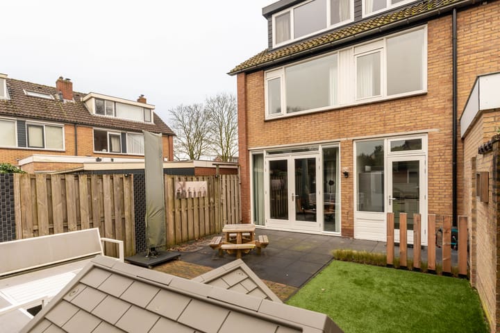 Foto 26 van Steenbeek 92