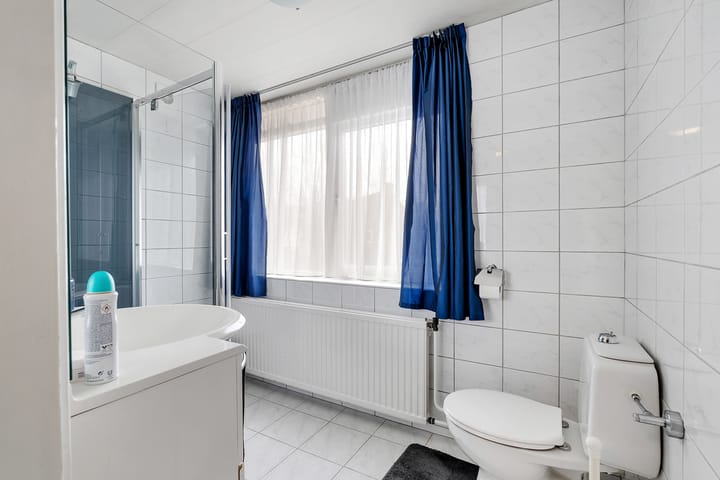 Foto 16 van Veenkampweg 9