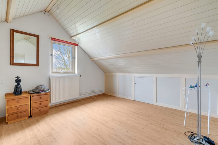 Foto 22 van Veenkampweg 9