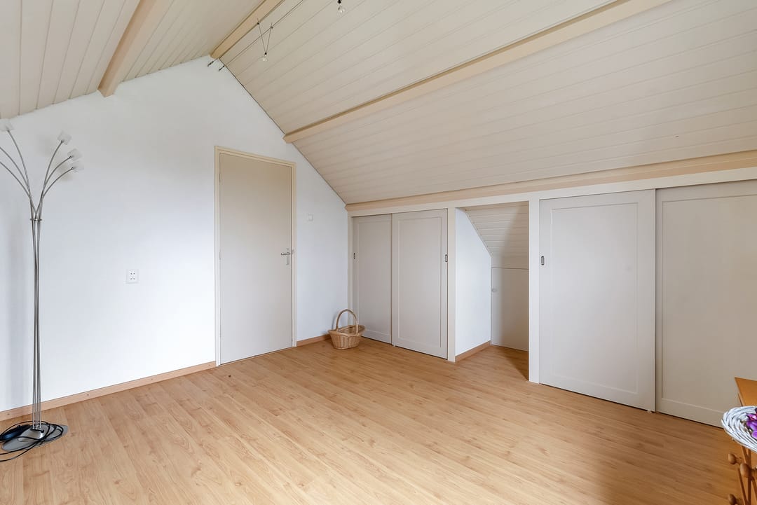 Foto 23 van Veenkampweg 9