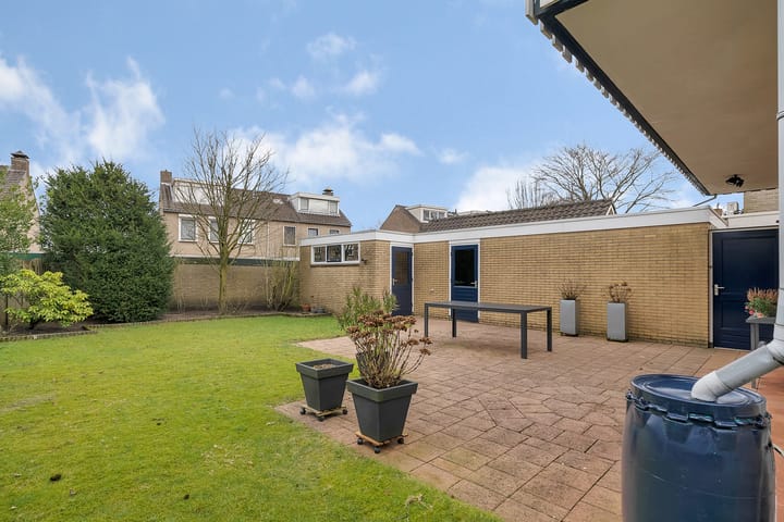 Foto 28 van Veenkampweg 9