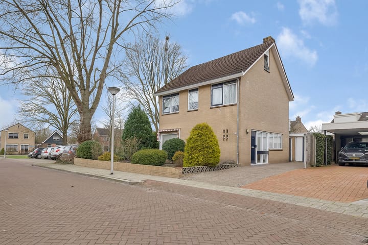 Foto 29 van Veenkampweg 9