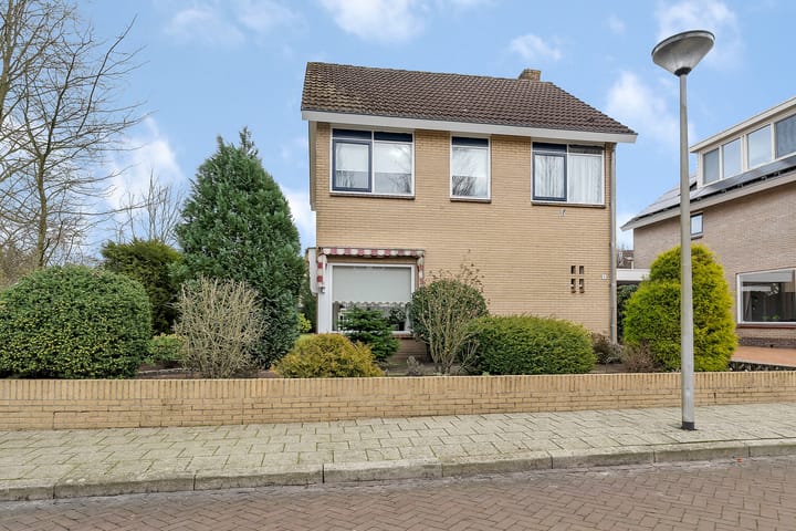 Foto 30 van Veenkampweg 9