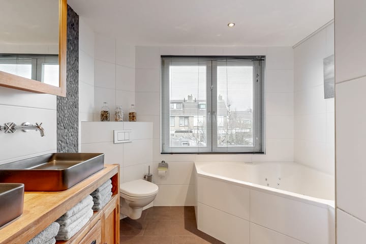 Foto 3 van Meidoornlaan 25