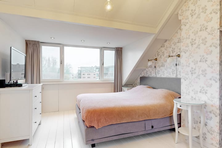 Photo 34 of Meidoornlaan 25