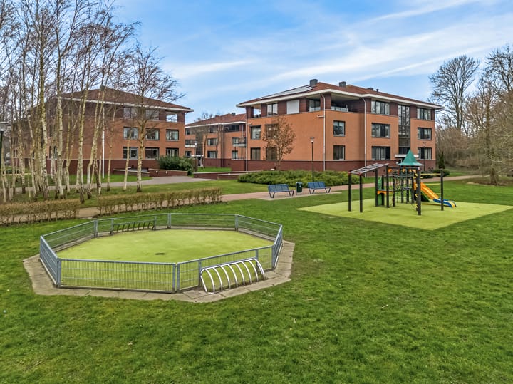 Photo 42 of Meidoornlaan 25