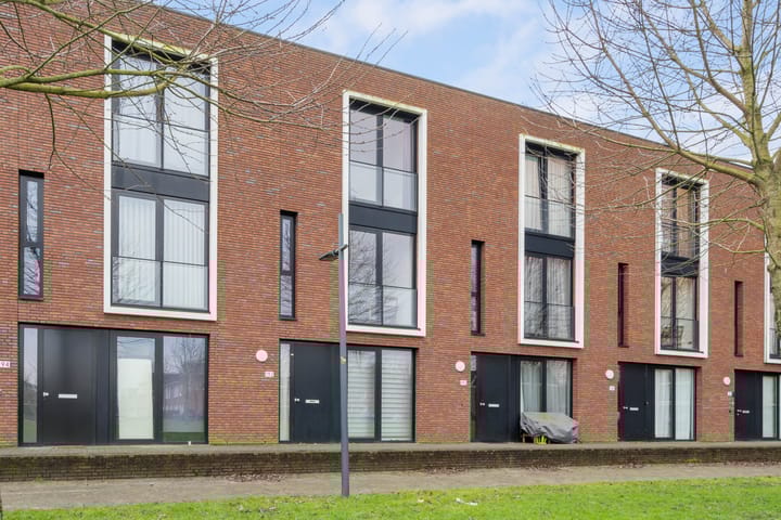 Photo 37 of Maasdijk 192