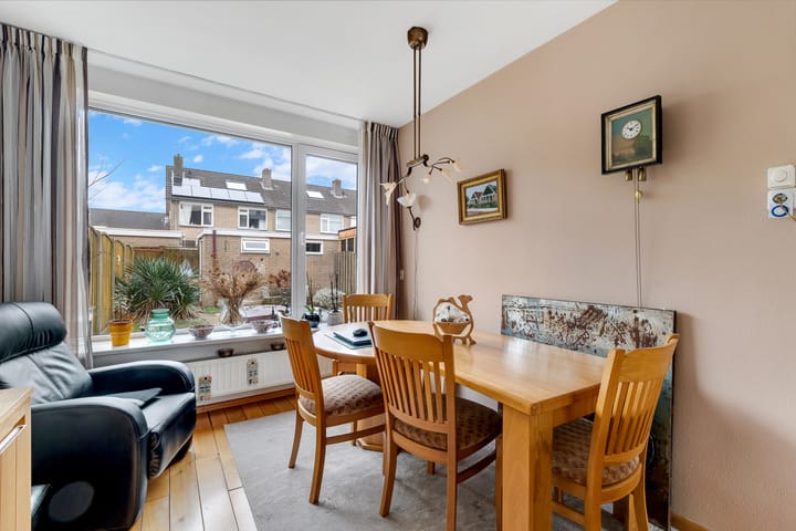 Foto 9 van Strauszstraat 28