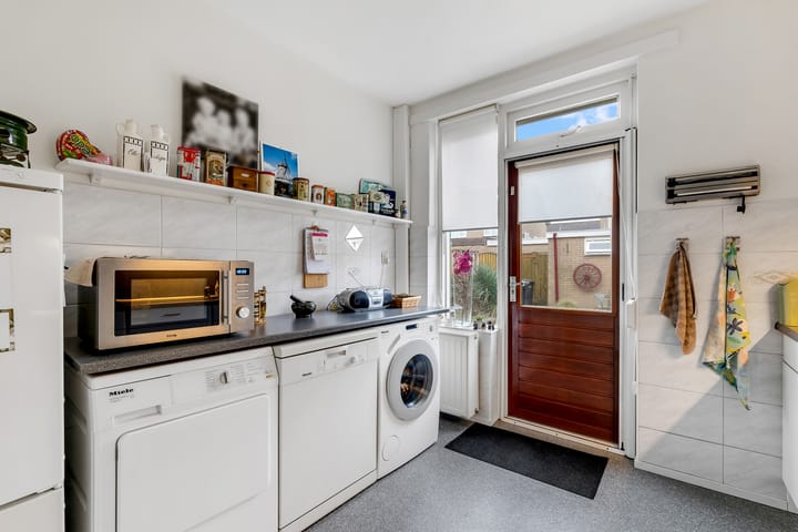 Foto 10 van Strauszstraat 28