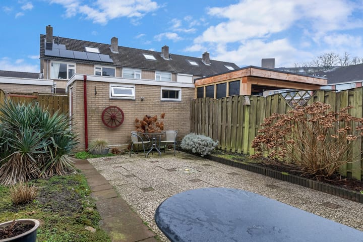 Foto 23 van Strauszstraat 28