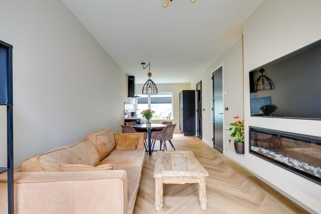 Foto 7 van Linnaeusstraat 30