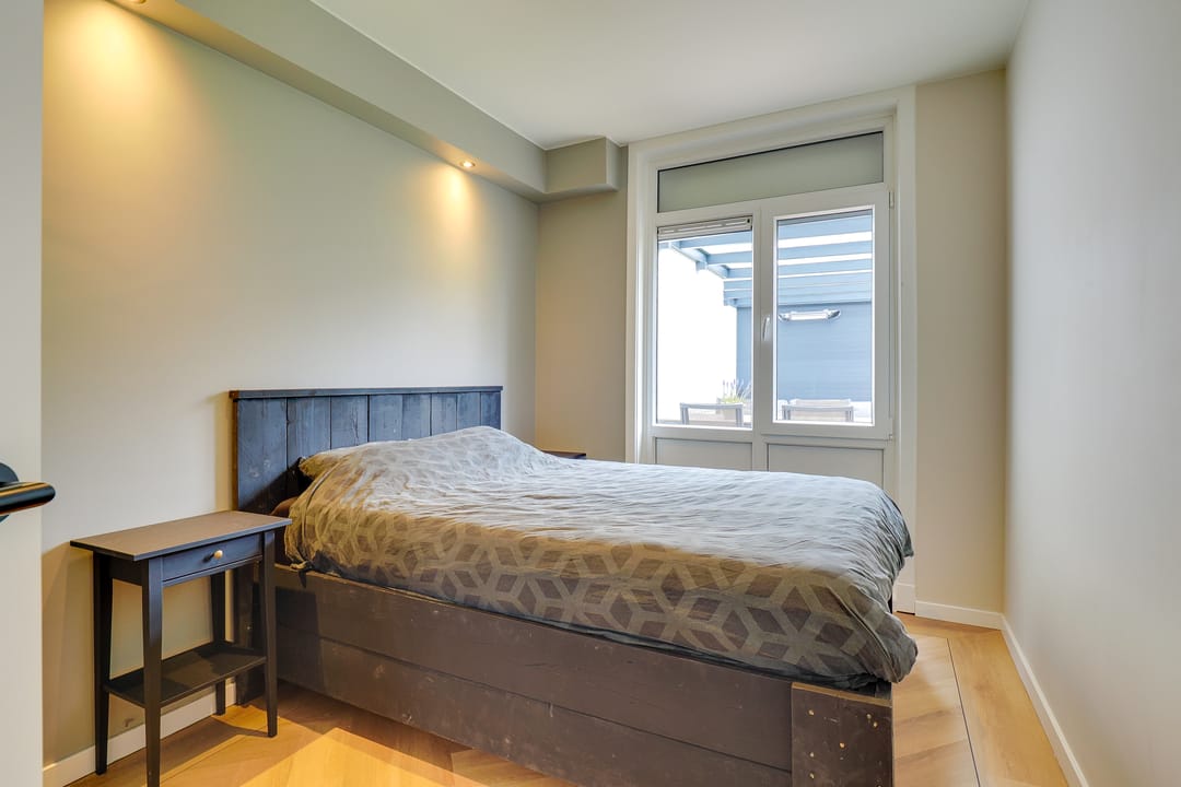 Foto 16 van Linnaeusstraat 30