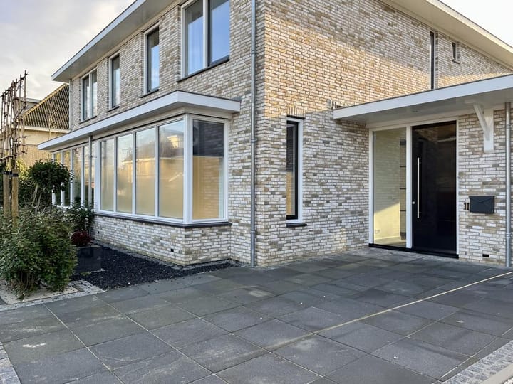 Photo 2 of De Hoop 11-C