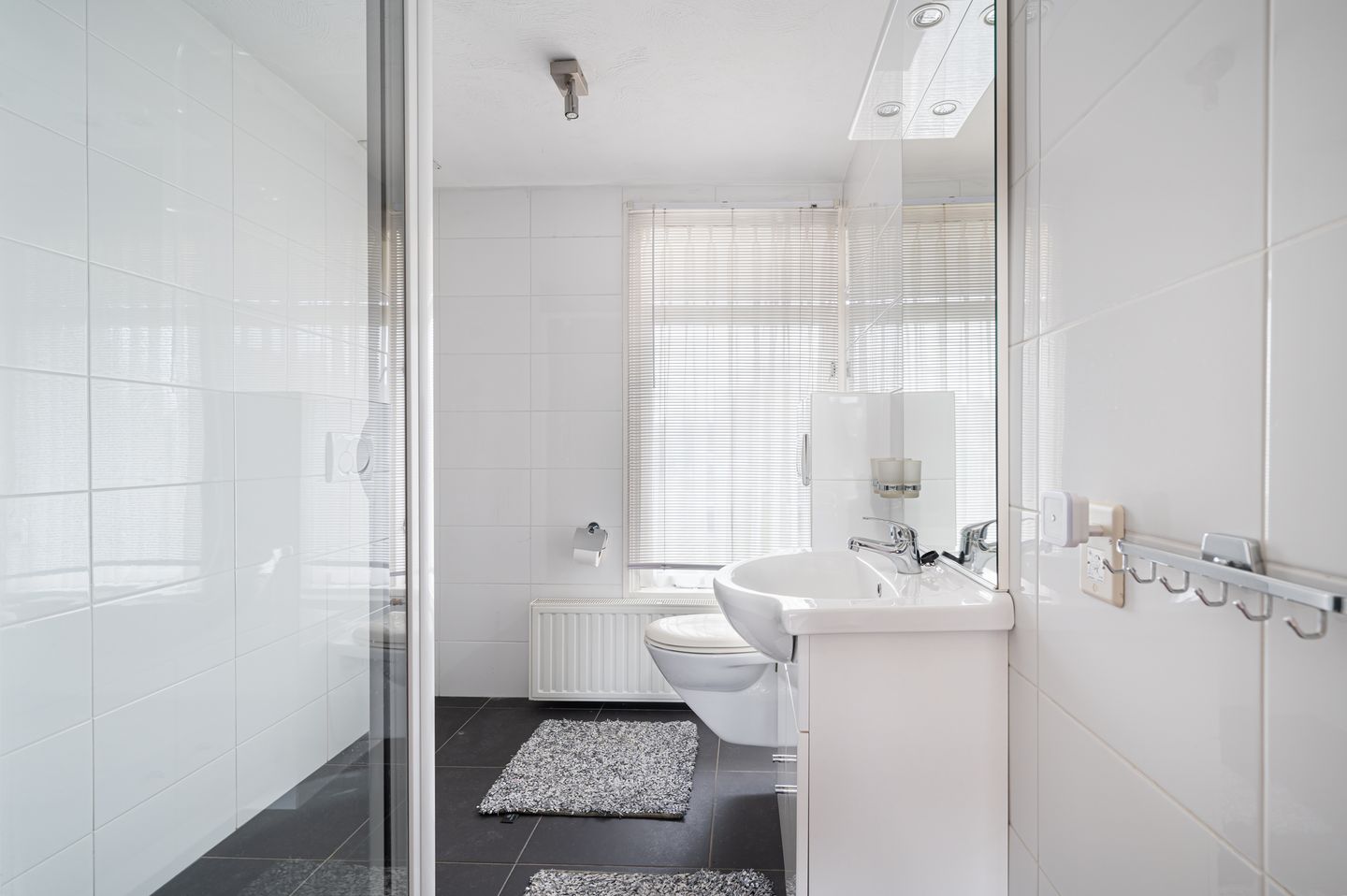 Foto 19 van Merodestraat 28