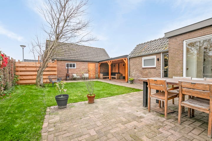 Foto 3 van De Ruyterstraat 24