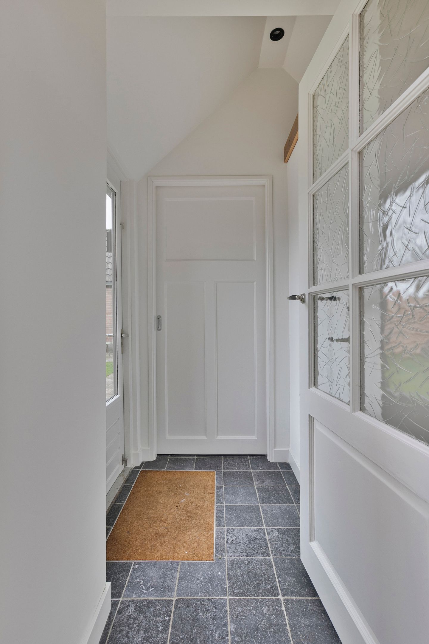 Foto 19 van De Ruyterstraat 24