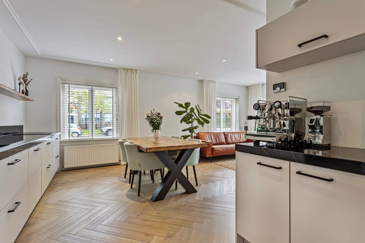 Foto 8 van Leuvenstraat 2