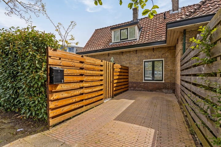 Foto 33 van Leuvenstraat 2