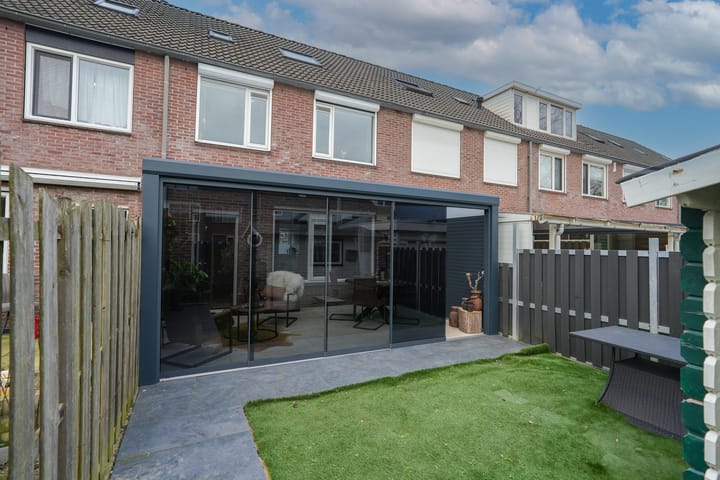 Foto 28 van Udenstraat 53