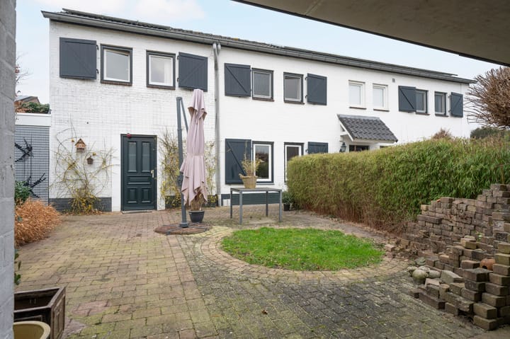 Photo 2 of Brunssummerstraat 38