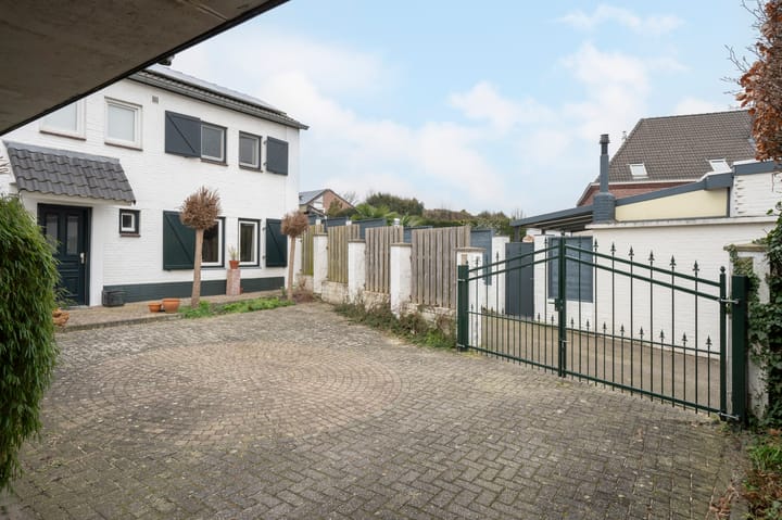 Photo 5 of Brunssummerstraat 38