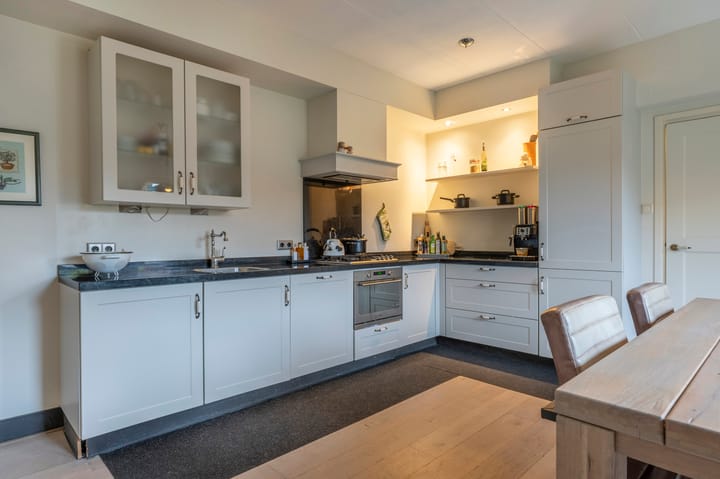 Photo 4 of Brunssummerstraat 38