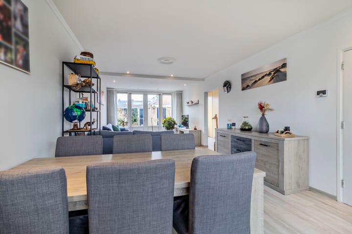 Foto 7 van Linnaeusweg 57