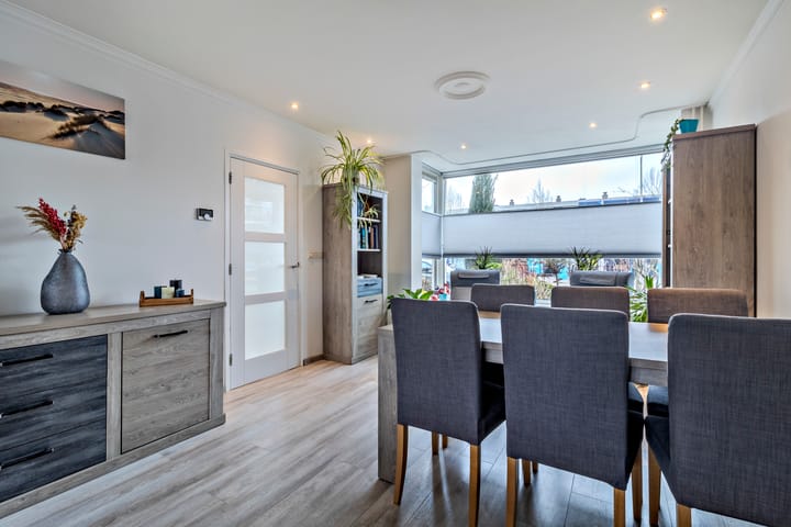 Foto 10 van Linnaeusweg 57