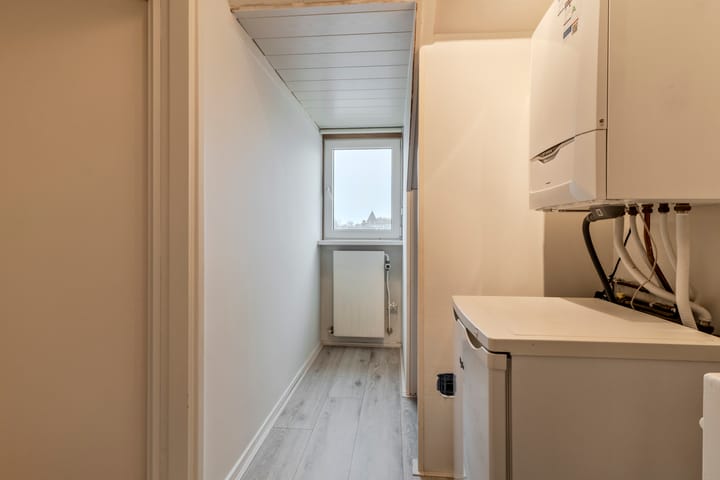 Foto 32 van Linnaeusweg 57