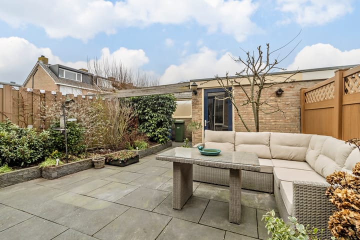 Foto 41 van Linnaeusweg 57