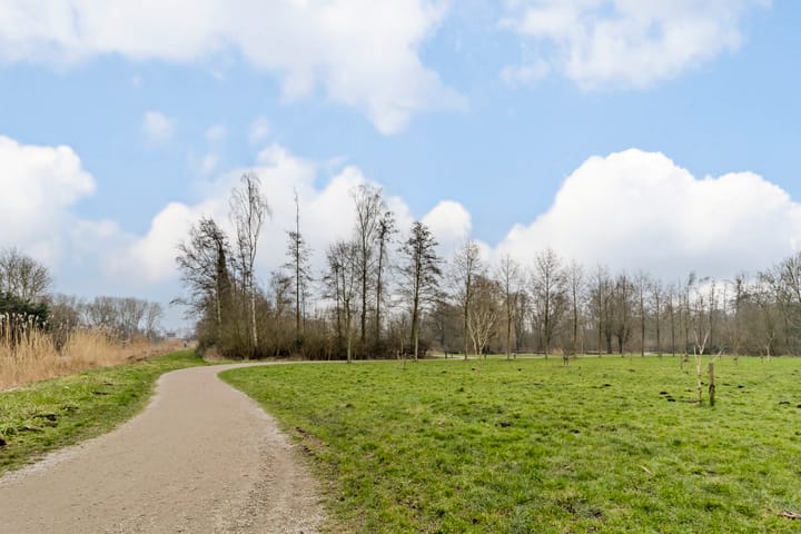 Foto 49 van Linnaeusweg 57