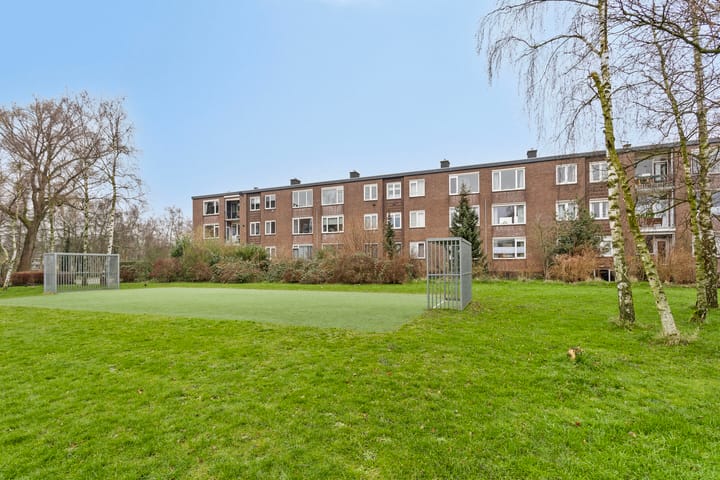 Photo 1 of Plutostraat 46