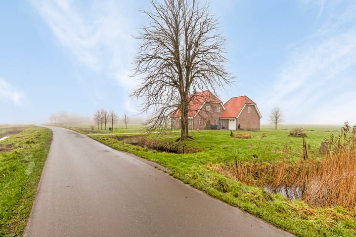 Foto 2 van Oosterpaauwenweg 6