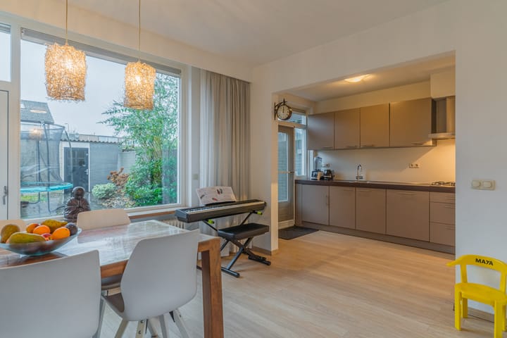 Foto 7 van Mahlerstraat 77