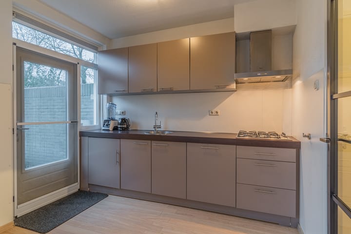 Foto 9 van Mahlerstraat 77