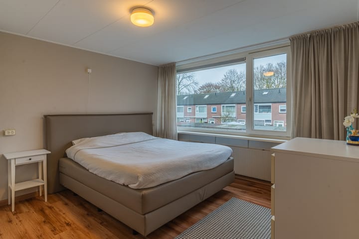 Foto 14 van Mahlerstraat 77