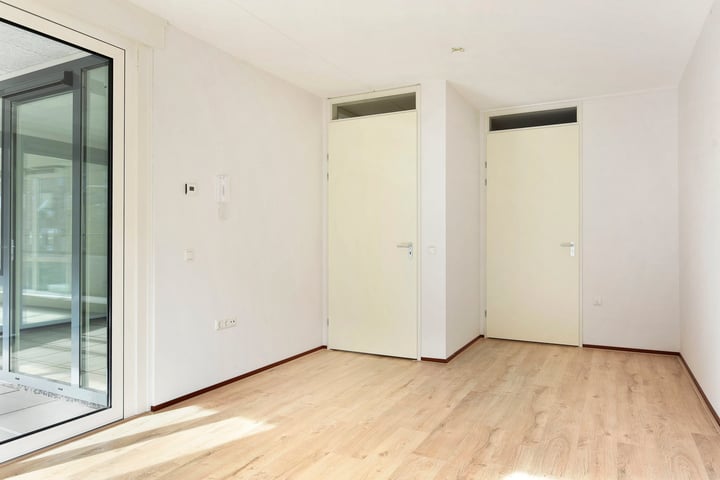 Bekijk foto 4 van Piusplein 28-20