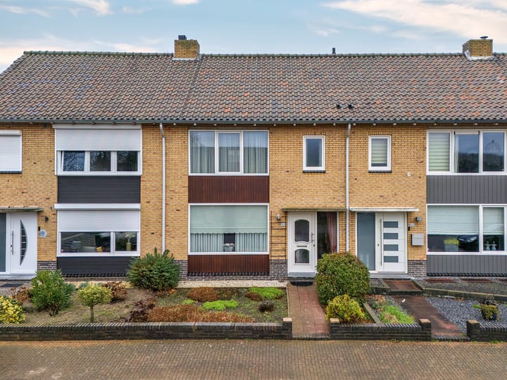 Foto 2 van Straelseweg 363