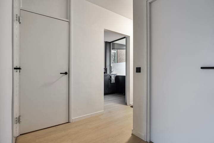 Foto 8 van Frederik Hendrikstraat 28