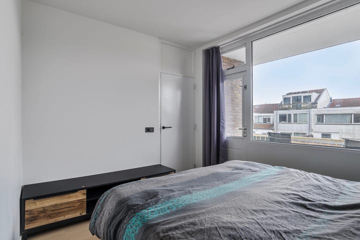 Foto 19 van Frederik Hendrikstraat 28