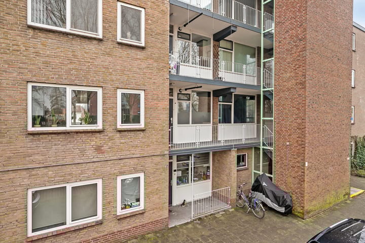 Foto 26 van Frederik Hendrikstraat 28