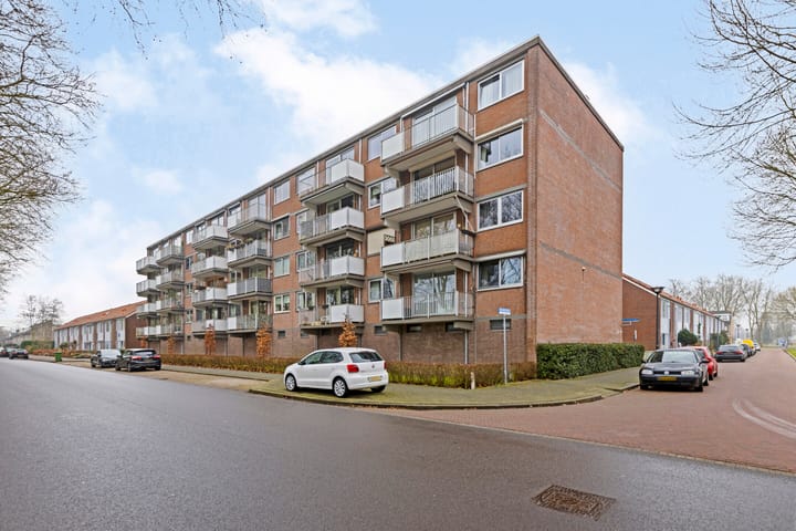 Foto 28 van Rijnauwenstraat 47