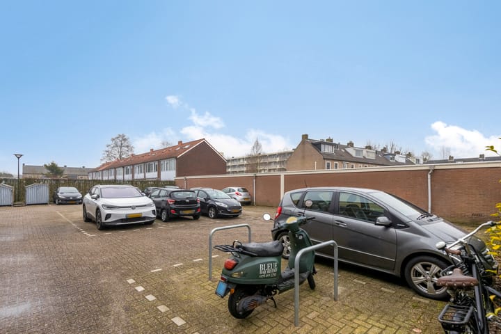 Foto 33 van Rijnauwenstraat 47